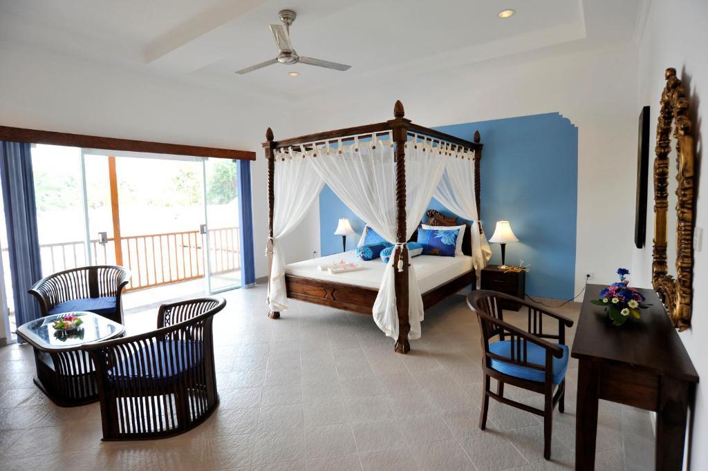 Aquarius Beach Hotel Sanur Exterior foto