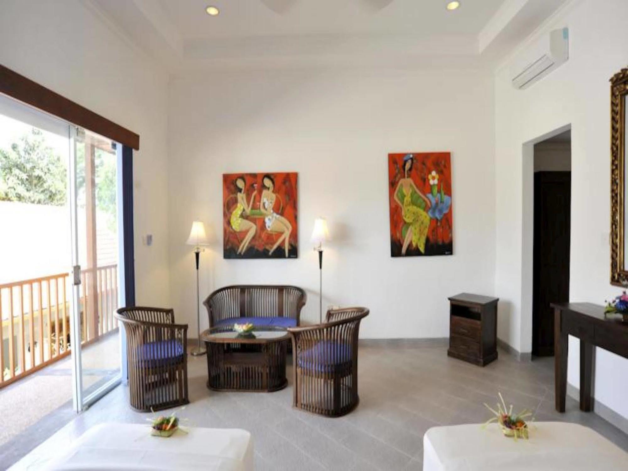 Aquarius Beach Hotel Sanur Exterior foto